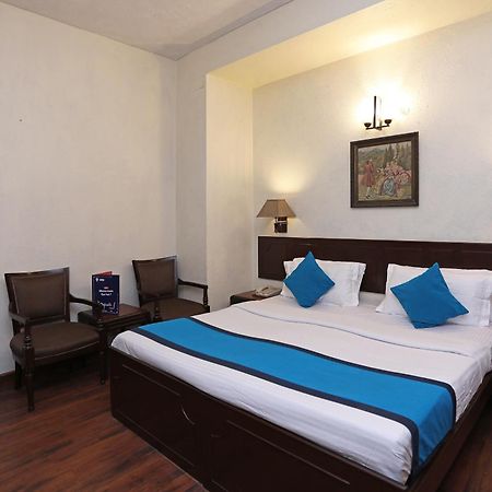 Collection O Hamilton Hotel Neu-Delhi Exterior foto